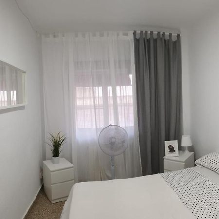 Apartment For 6 People. Valensiya Dış mekan fotoğraf